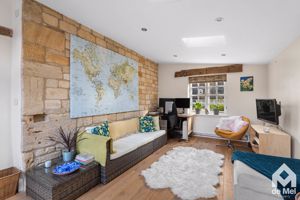 Photo 17- click for photo gallery